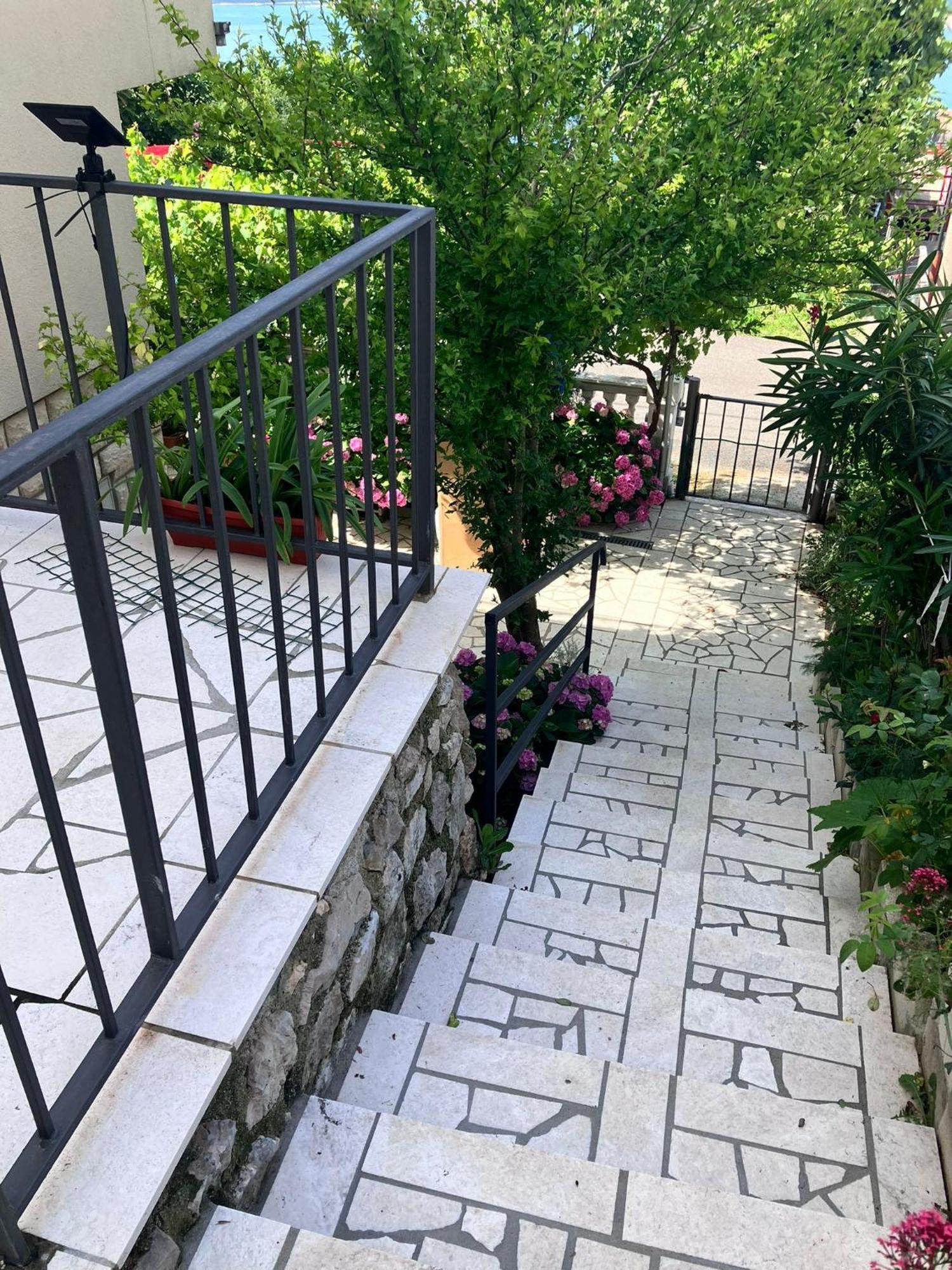 App Tony Apartamento Dramalj Exterior foto